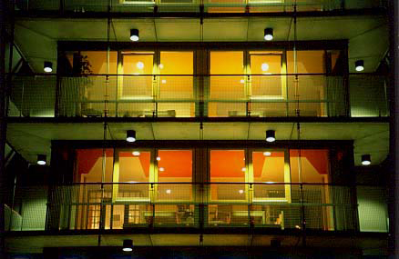 Balkon bei Nacht